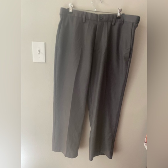 Men’s Haggar 34x29 Gray Slacks - Picture 1 of 1